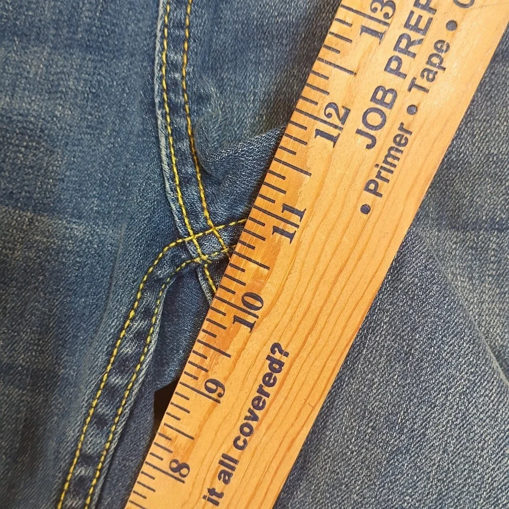 Levis 502 Womens W29 18 Regular Bermuda Shorts Regular Taper Blue Denim Stretch
